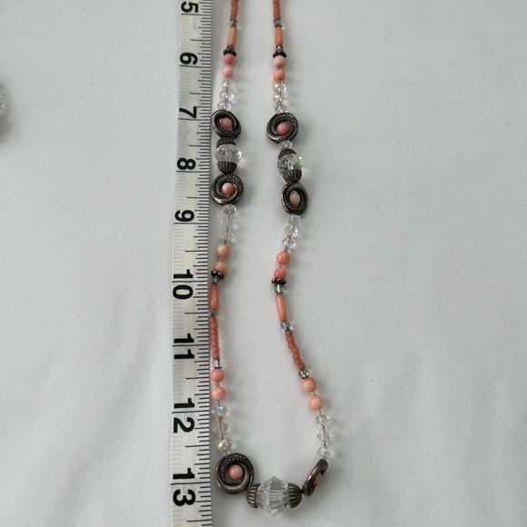 Peach and crystal necklace - Picture 3 of 4